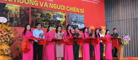 TRIỂN LÃM TRANH SƠN MÀI 